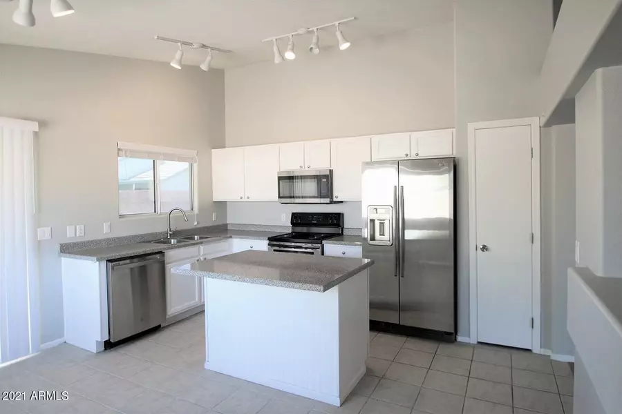 3039 W ABRAHAM Lane, Phoenix, AZ 85027