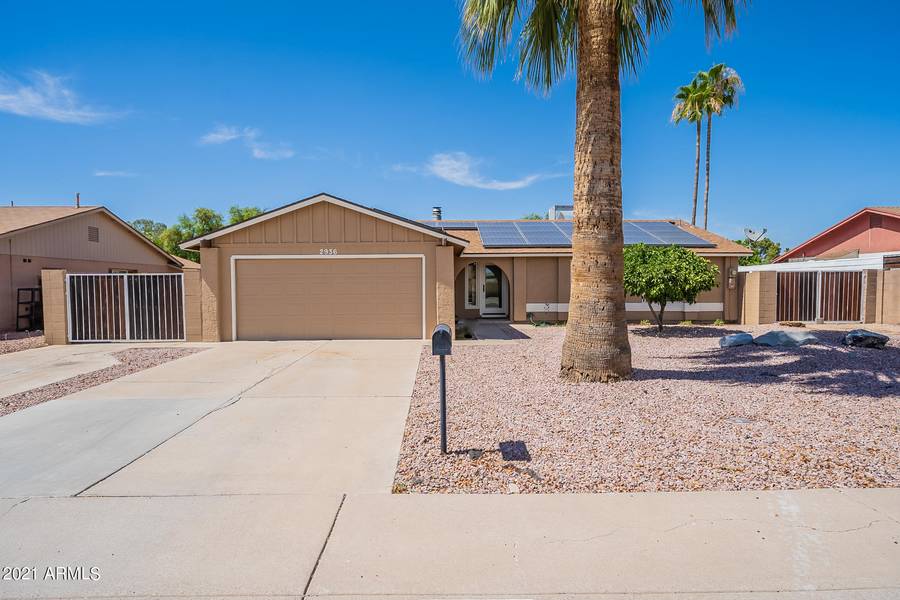 2936 W ANDERSON Drive, Phoenix, AZ 85053