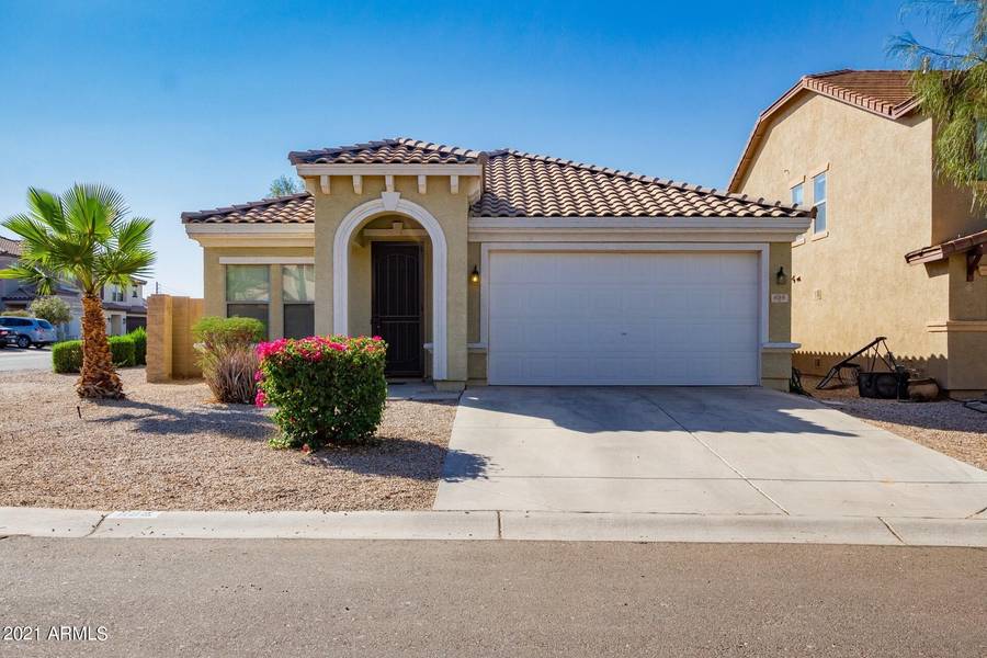 696 E DENIM Trail, San Tan Valley, AZ 85143