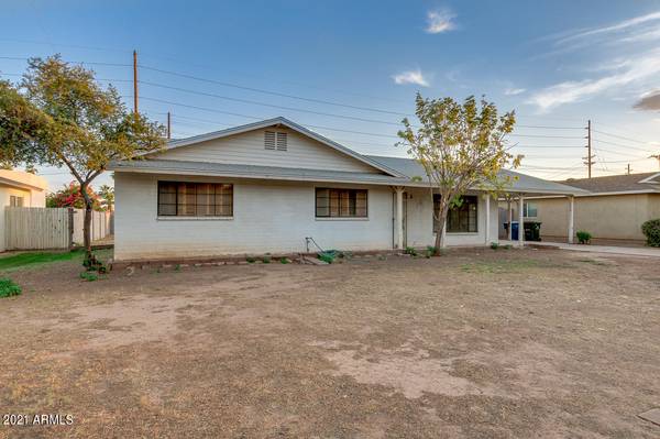 Phoenix, AZ 85018,4247 E CALLE REDONDA --