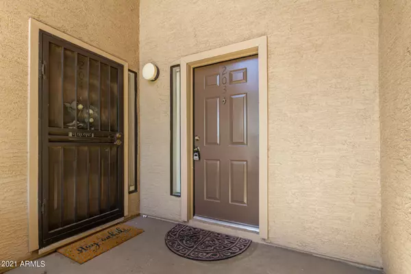 9450 N 95TH Street #203, Scottsdale, AZ 85258