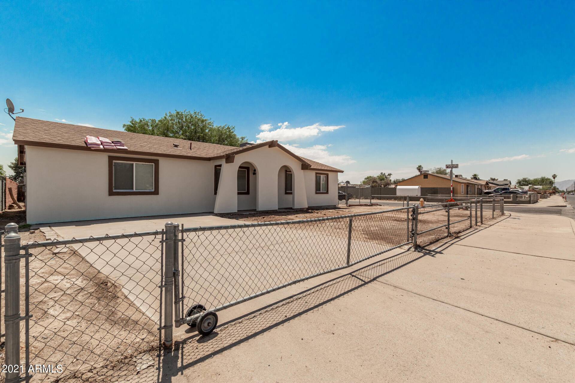 2801 N 71ST Avenue, Phoenix, AZ 85035
