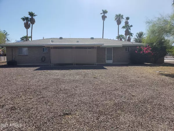 Apache Junction, AZ 85119,1576 S Royal Palm Road