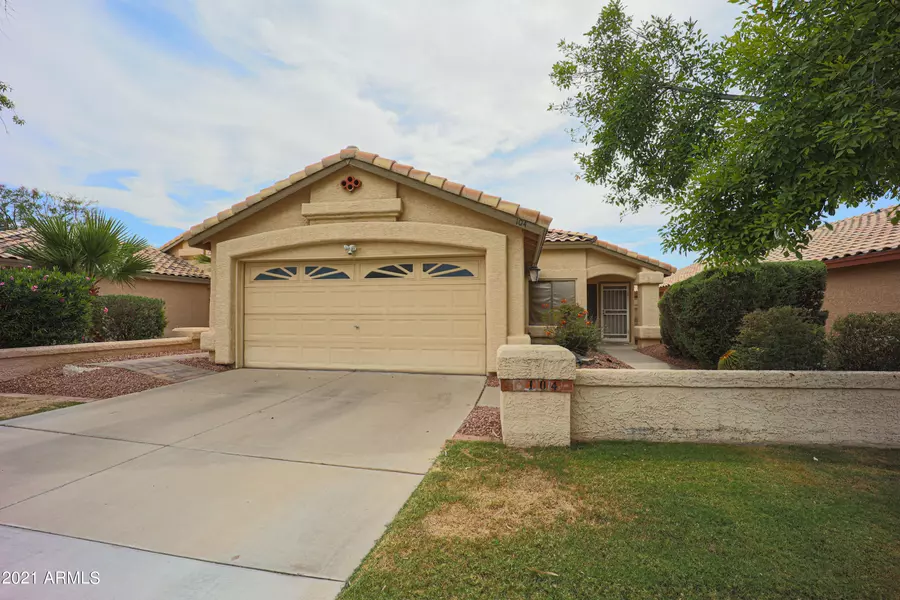 104 S Oak Street, Chandler, AZ 85226