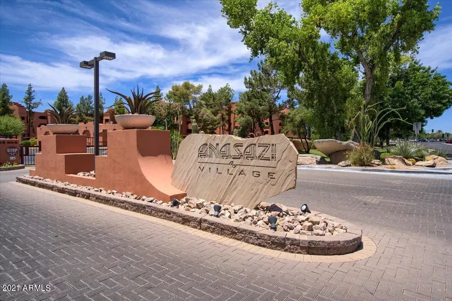 12222 N PARADISE VILLAGE Parkway S #323, Phoenix, AZ 85032