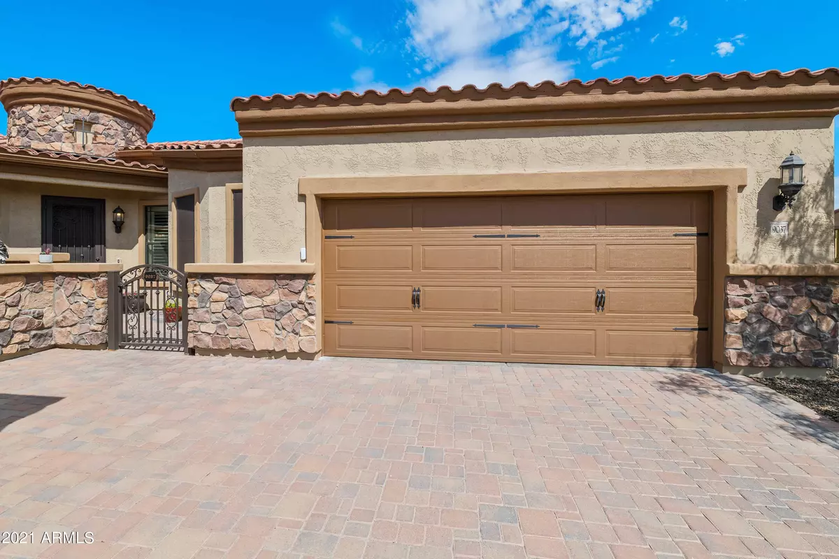 Mesa, AZ 85207,9037 E IVYGLEN Circle