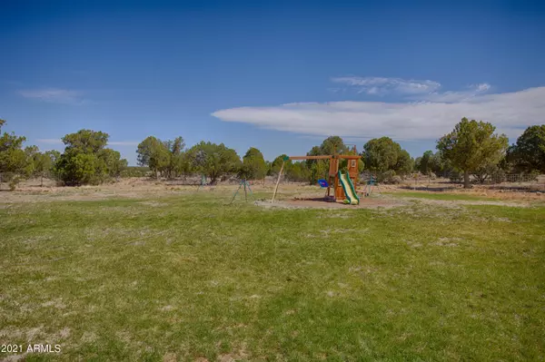 Show Low, AZ 85901,1881 TURKEY LAKE Road