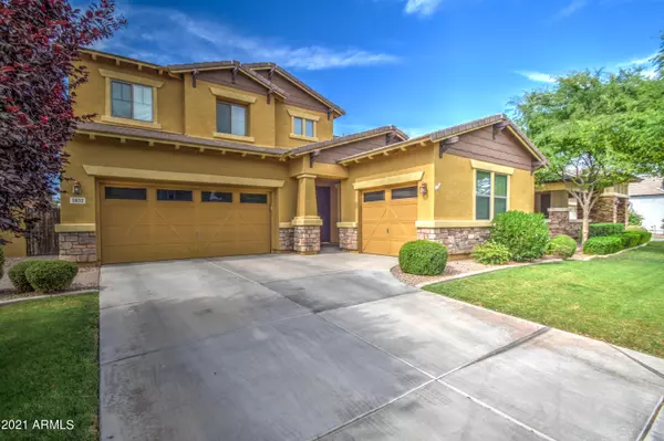 3832 E AMBER Lane, Gilbert, AZ 85296