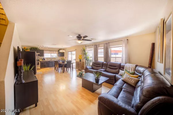 Chandler, AZ 85286,650 E WOODSMAN Place