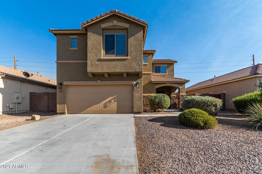 59 W BURKHALTER Drive, San Tan Valley, AZ 85143