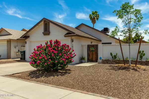 Phoenix, AZ 85022,1829 E BLUEFIELD Avenue