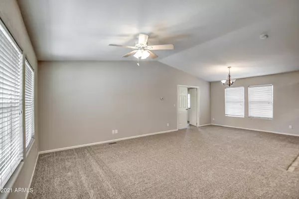 San Tan Valley, AZ 85140,40795 N CHISOLM Trail