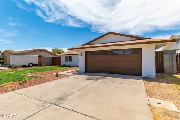 Mesa, AZ 85204,1103 E EMERALD Avenue