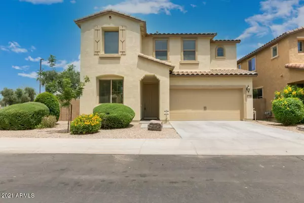 3220 E SPORTS Drive, Gilbert, AZ 85298