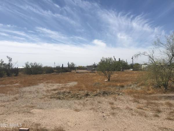 Apache Junction, AZ 85120,4332 N GOLD Drive #-