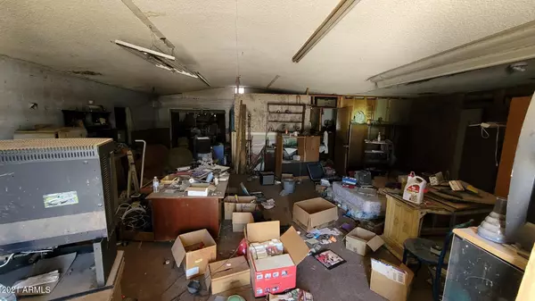 Mammoth, AZ 85618,723 N TIGER Drive