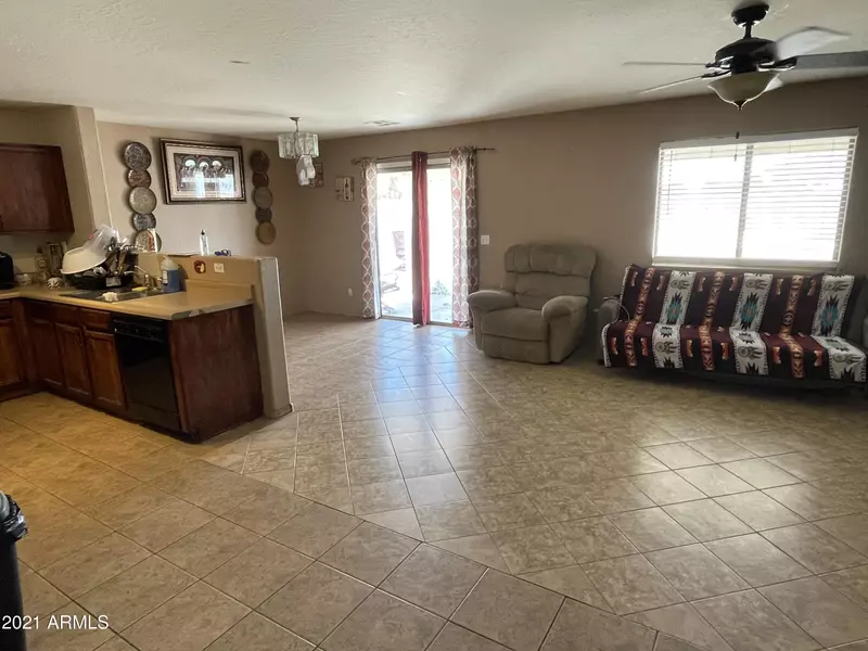 1975 E ANDALUSIAN Loop, San Tan Valley, AZ 85140