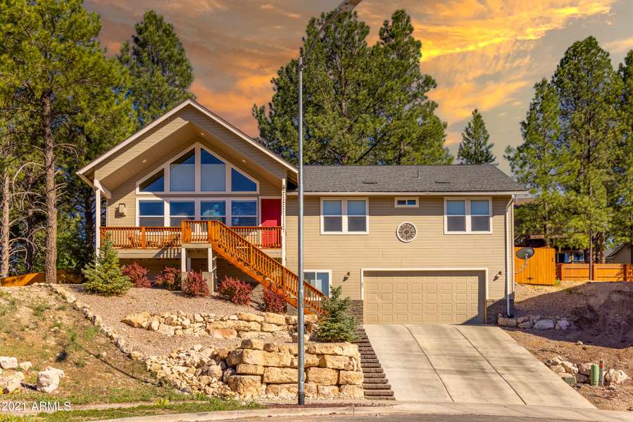 87 W AGATE Court, Flagstaff, AZ 86005