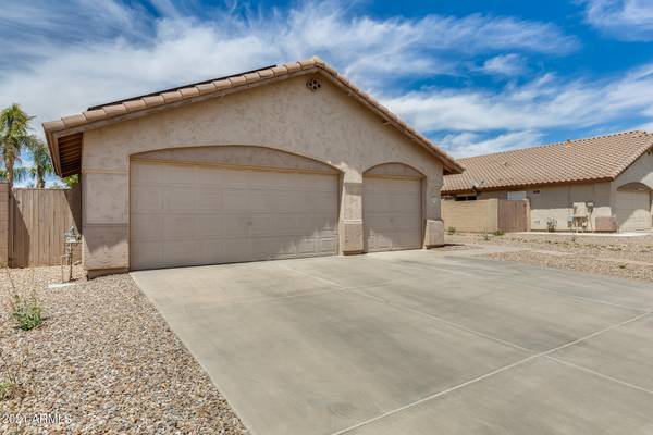 Gilbert, AZ 85296,472 E PINTO Drive