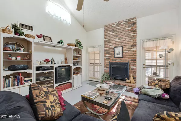 Scottsdale, AZ 85260,9148 E WINCHCOMB Drive