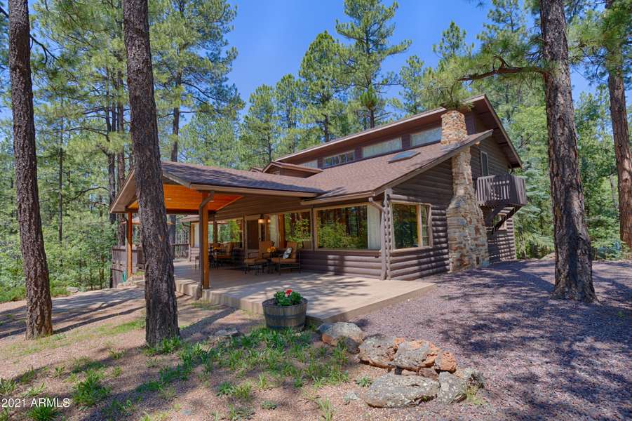 3057 Red Robin Road, Pinetop, AZ 85935