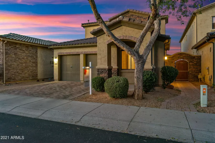 2425 N 142ND Avenue, Goodyear, AZ 85395