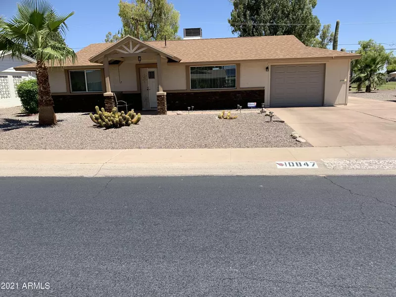 10847 W OAKMONT Drive W, Sun City, AZ 85351