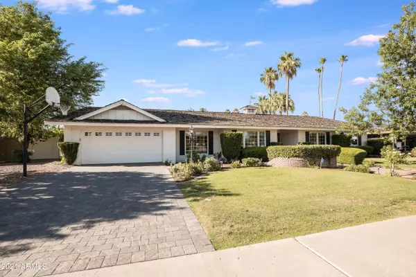 Phoenix, AZ 85023,128 W Moon Valley Drive