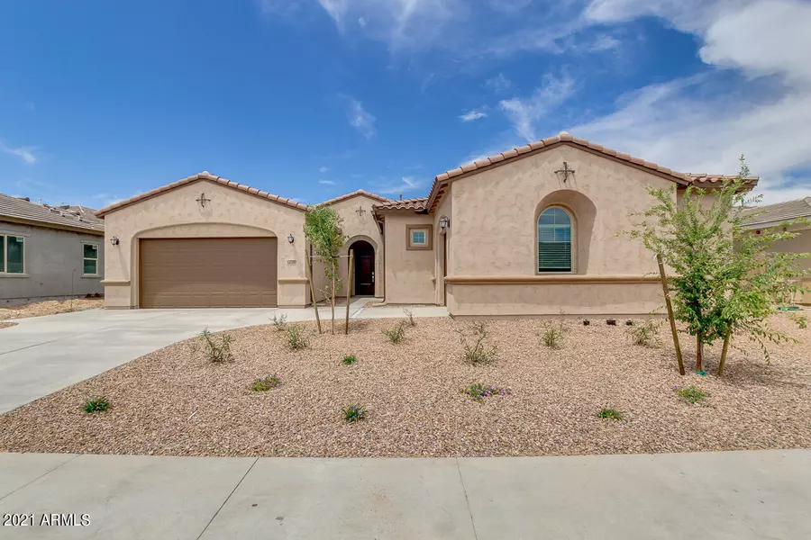 12500 W OYER Lane, Peoria, AZ 85383