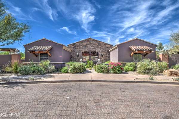 Phoenix, AZ 85050,3935 E ROUGH RIDER Road #1370