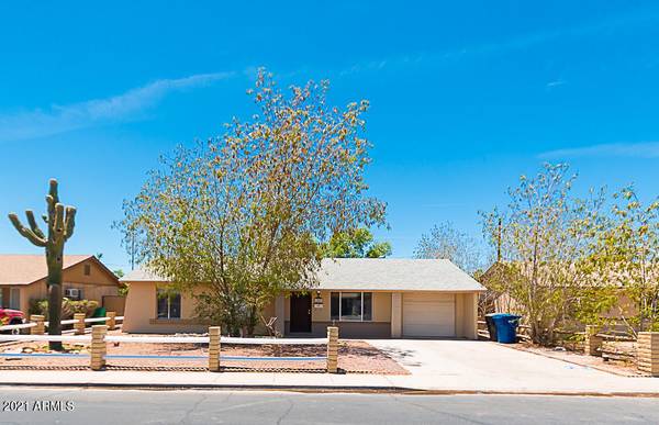 Mesa, AZ 85202,1509 W CAPRI Avenue