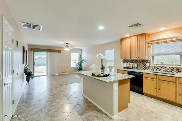 18281 E EL AMANCER --, Gold Canyon, AZ 85118