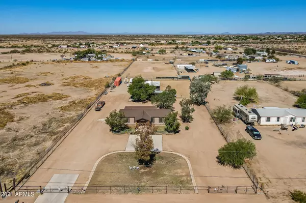 28006 N 239TH Avenue, Wittmann, AZ 85361