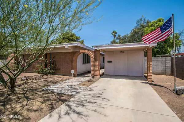 3728 E SUNNYSIDE Drive, Phoenix, AZ 85028