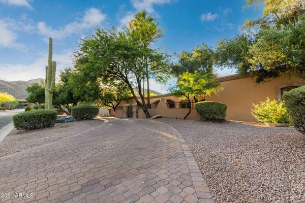 Paradise Valley, AZ 85253,4744 E FOOTHILL Drive