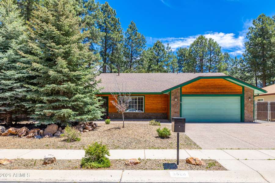 3528 S Amanda Street, Flagstaff, AZ 86005