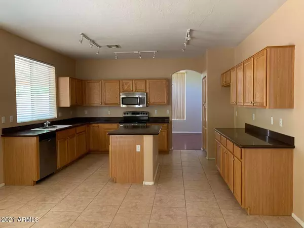 Chandler, AZ 85248,340 W Locust Drive