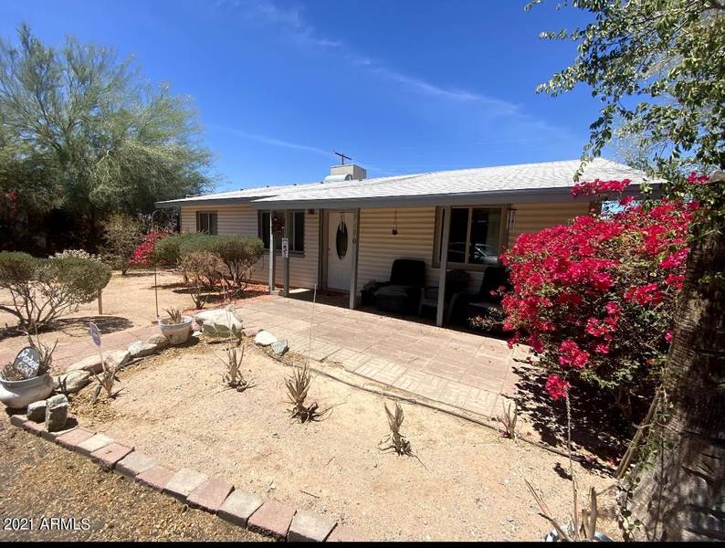 530 S DELAWARE Drive, Apache Junction, AZ 85120