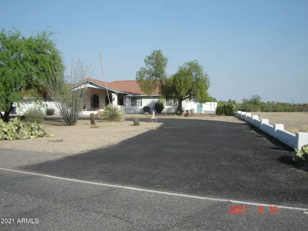 Wickenburg, AZ 85390,420 N LAZY FOX Road