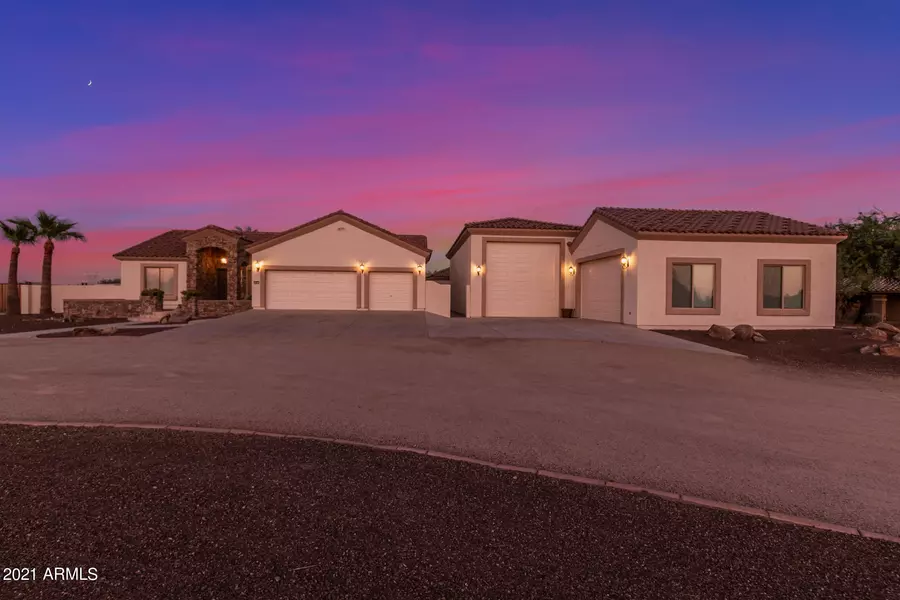 2201 S 231st Avenue, Buckeye, AZ 85326