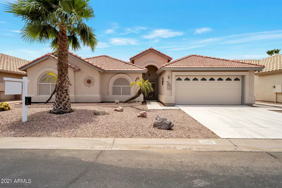 1593 E PALM BEACH Drive, Chandler, AZ 85249