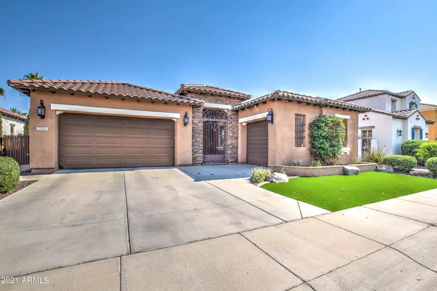 2350 E AZALEA Drive, Chandler, AZ 85286