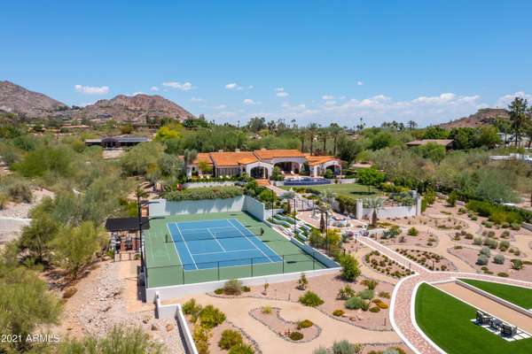 6742 N 48th Street,  Paradise Valley,  AZ 85253