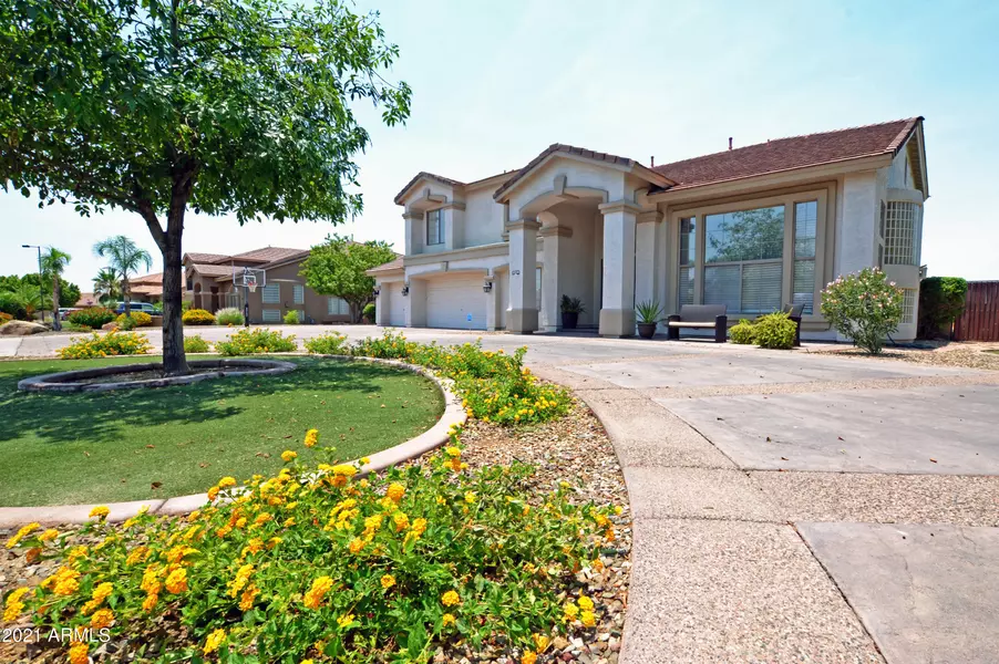 2228 N AVOCA --, Mesa, AZ 85207