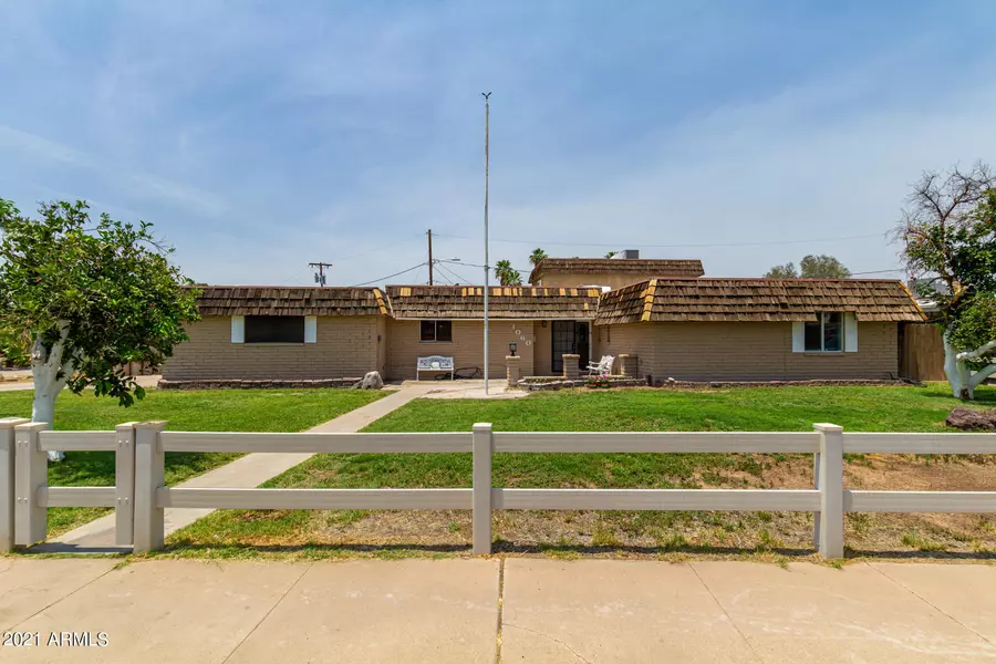 1060 N DRESDEN --, Mesa, AZ 85203