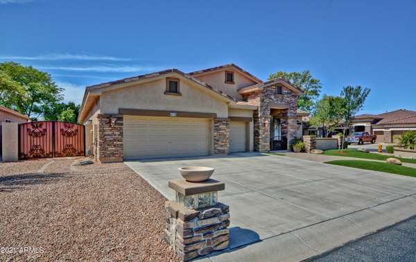 Peoria, AZ 85383,9805 W SAMMY Place