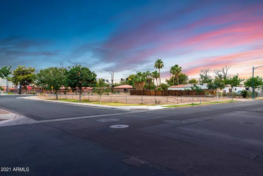 106 W ELLIOT Road #8, Gilbert, AZ 85233