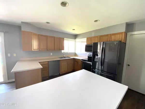 Phoenix, AZ 85023,1544 W Michelle Drive