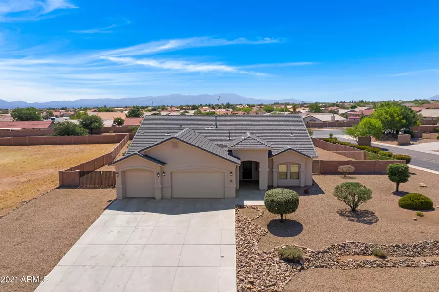 3841 PUERTO Place, Sierra Vista, AZ 85650