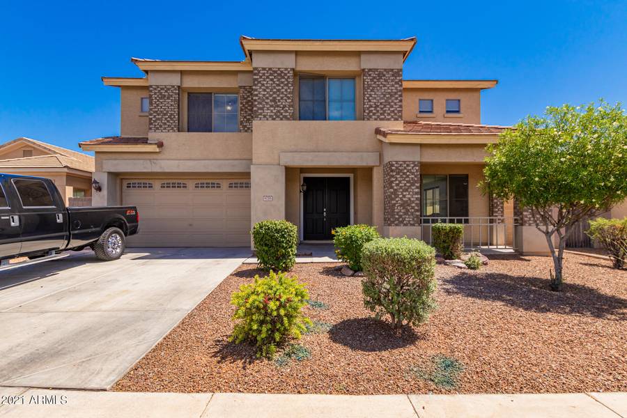 8755 W MIDWAY Avenue, Glendale, AZ 85305